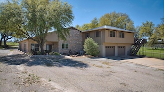 820 Mason St, Brady, TX 76825