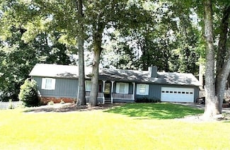 205 Trickum Hills Ln, Woodstock, GA 30188