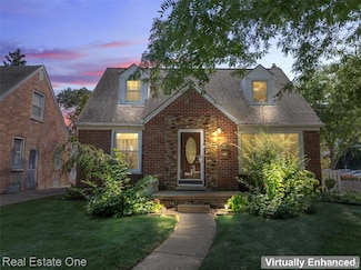 1300 Nightingale St, Dearborn, MI 48128