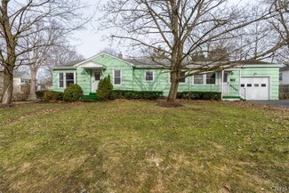 38 Orchard Rd, Skaneateles, NY 13152