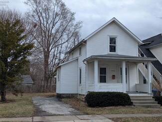 707 Franklin Ave, Fremont, OH 43420