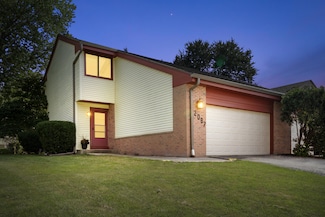 2087 E Pendragon Ct Unit 2087, Oak Creek, WI 53154
