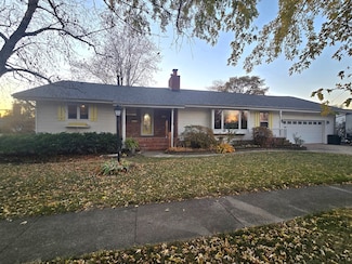 614 S Thomas St, Gilman, IL 60938