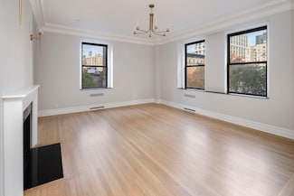 210 W 90th St Unit 4J, New York, NY 10024