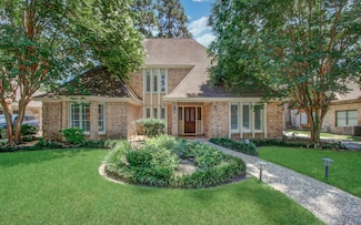 6711 Pebble Beach Dr, Houston, TX 77069