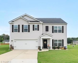 170 Squire Ave, Lexington, NC 27295
