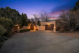 709 Stagecoach Rd SE, Albuquerque, NM 87123
