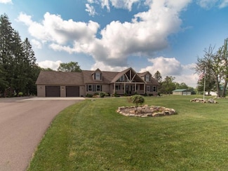 1076 Jo Rd, Kane, PA 16735