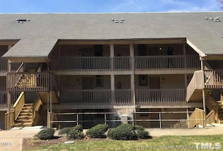 3083 Huntleigh Dr Unit 835, Raleigh, NC 27604