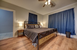 614 S Market St Unit Eff, Brenham, TX 77833
