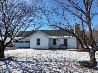 1125 Reeds Ln, Jeffersonville, IN 47130