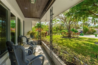 4820 Remington Dr, Sarasota, FL 34234