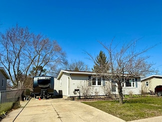 1425 Colfax Ave, Grand Haven, MI 49417