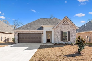 553 Claiborne Trails Dr, Slidell, LA 70458