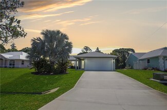 381 Herndon St, Sebastian, FL 32958