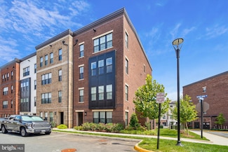 7473 Backett Wood Terrace Unit 1220, McLean, VA 22102