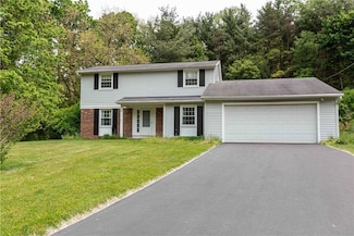 79 Old Post Rd, Fairport, NY 14450