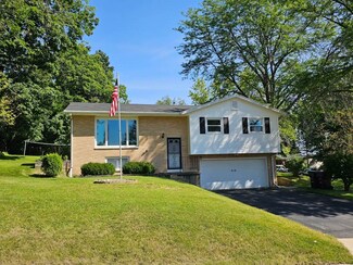 519 Indian Hills Dr, Waterloo, WI 53594