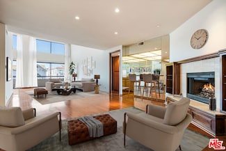 1432 Camden Ave Unit 301, Los Angeles, CA 90025