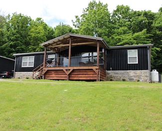4465 Browning Branch Rd, Bethpage, TN 37022