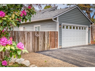 20 Fir Ridge Rd, Depoe Bay, OR 97341