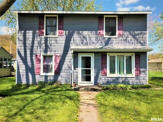 3810 Rockingham Rd, Davenport, IA 52802