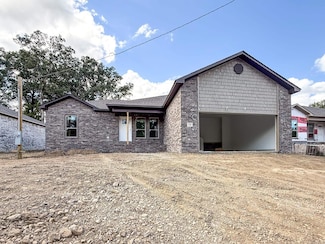 716 Moon Rd, Ward, AR 72176