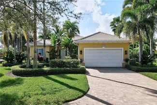 2815 Saint Barts Square, Vero Beach, FL 32967