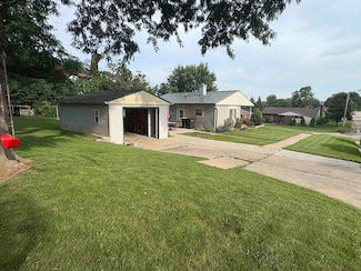 318 11th Ave, New Glarus, WI 53574