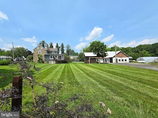 11 Clay Valley Rd, Fleetwood, PA 19522
