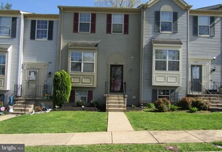 8583 Somersworth Dr, Manassas, VA 20111