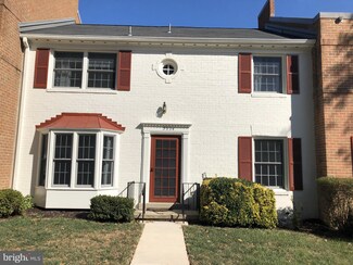 5934 Seabright Rd, Springfield, VA 22152