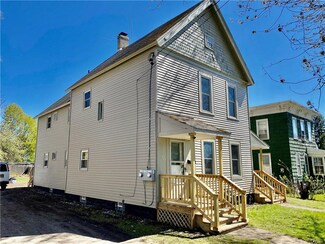 708 Turtle St, Syracuse, NY 13208