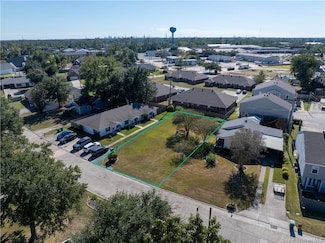 78 Dogwood Ln, Sulphur, LA 70663