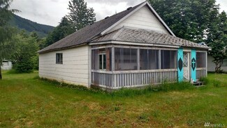 620 Emens Ave N, Darrington, WA 98241