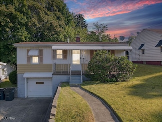 2243 E Market St, Akron, OH 44312