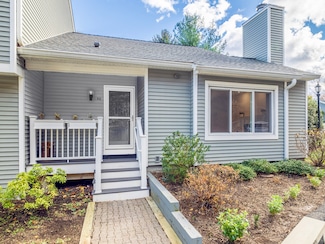 52 Glen Ridge, Wilton, CT 06897