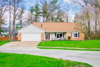 10928 Oak Wind Ct, Fort Wayne, IN 46845