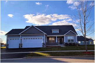 1919 Truman St, Sycamore, IL 60178