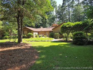 562 Loblolly Dr, Vass, NC 28394