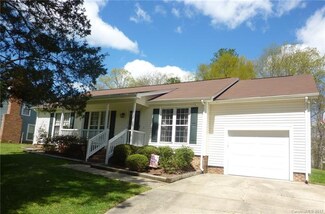 11801 Post Ridge Ct, Charlotte, NC 28226
