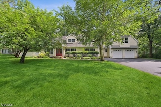 8 Culberson Rd, Basking Ridge, NJ 07920