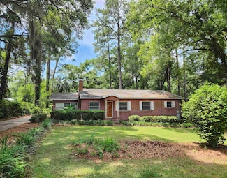 1041 Cherokee Dr, Tallahassee, FL 32301