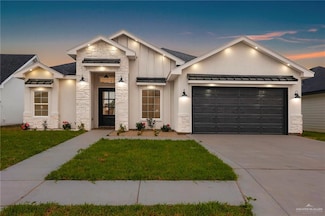 1007 Broken Arrow Dr, Alamo, TX 78516