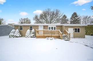 310 Midwood Dr, Liverpool, NY 13088