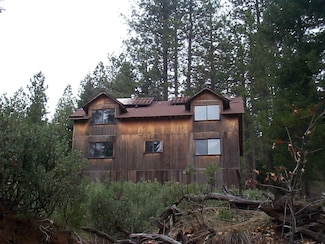20550 Grizzly Creek Rd, Nevada City, CA 95959