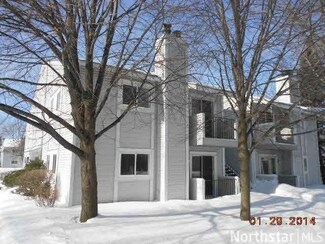 1705 Fulham St, Lauderdale, MN 55113