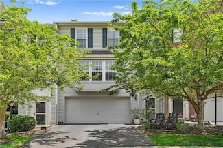 675 Village Green Blvd E, Mars, PA 16046