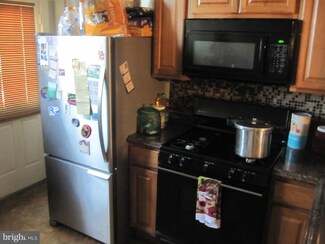 1223 N Ellwood Ave, Baltimore, MD 21213