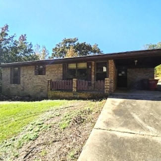 51 Smith St, Morrilton, AR 72110